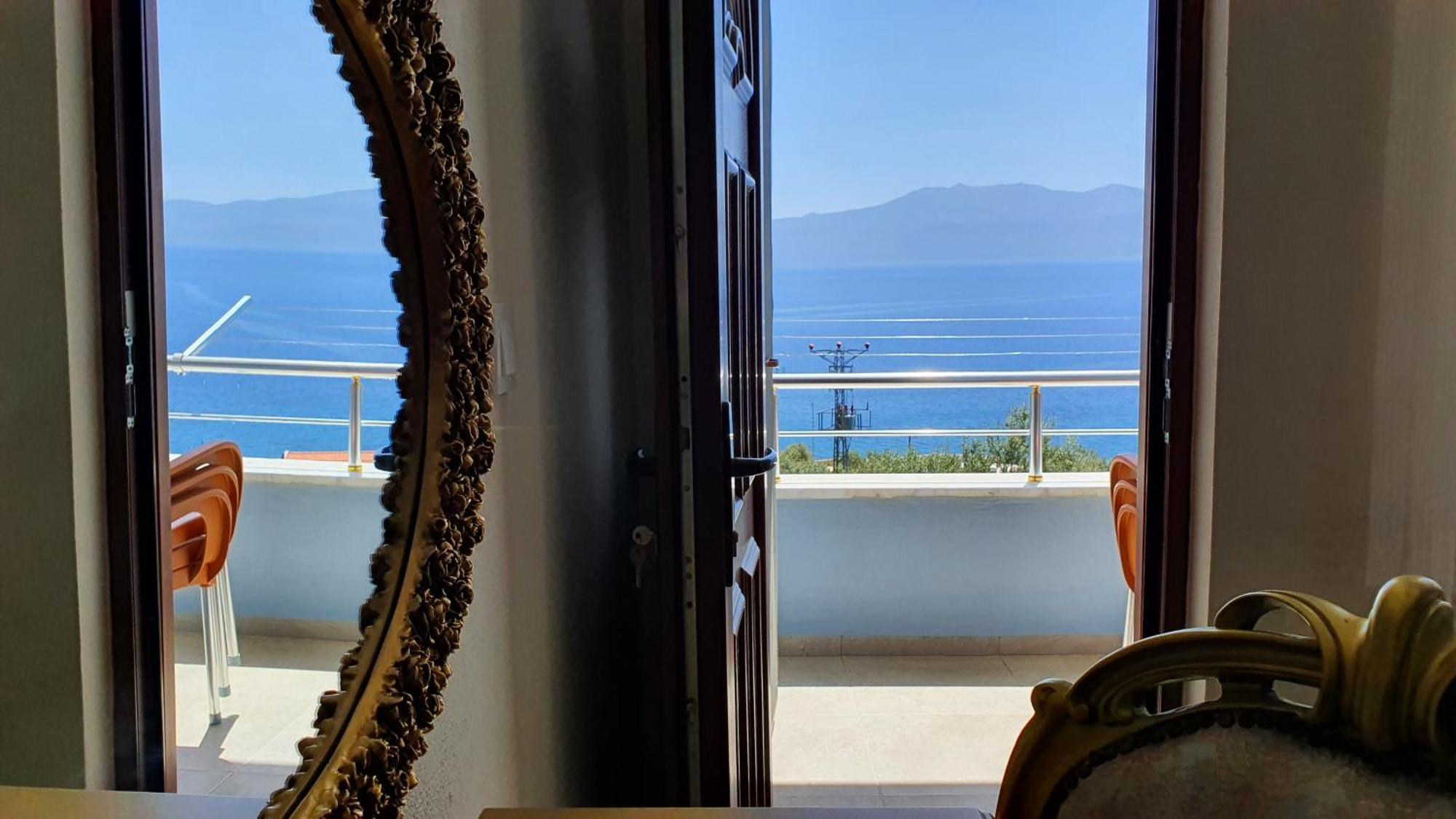 Assos Nazan Motel Restoran Beach Sokakagzi Quarto foto